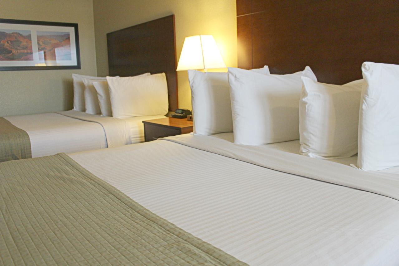 Southern Inn And Suites Kermit Exteriör bild