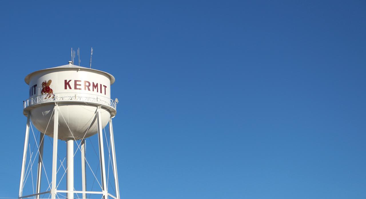 Southern Inn And Suites Kermit Exteriör bild